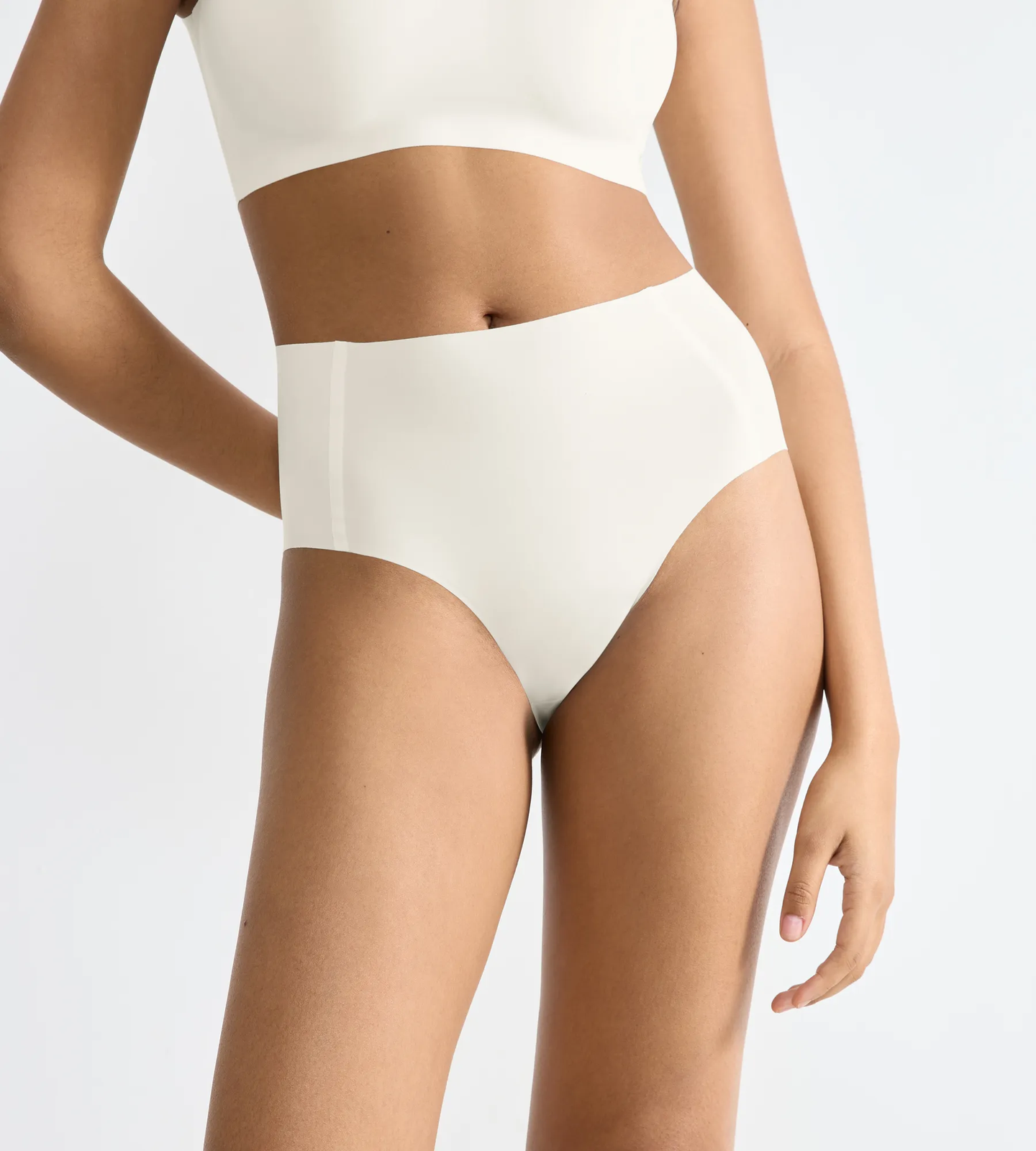 SILK WHITE