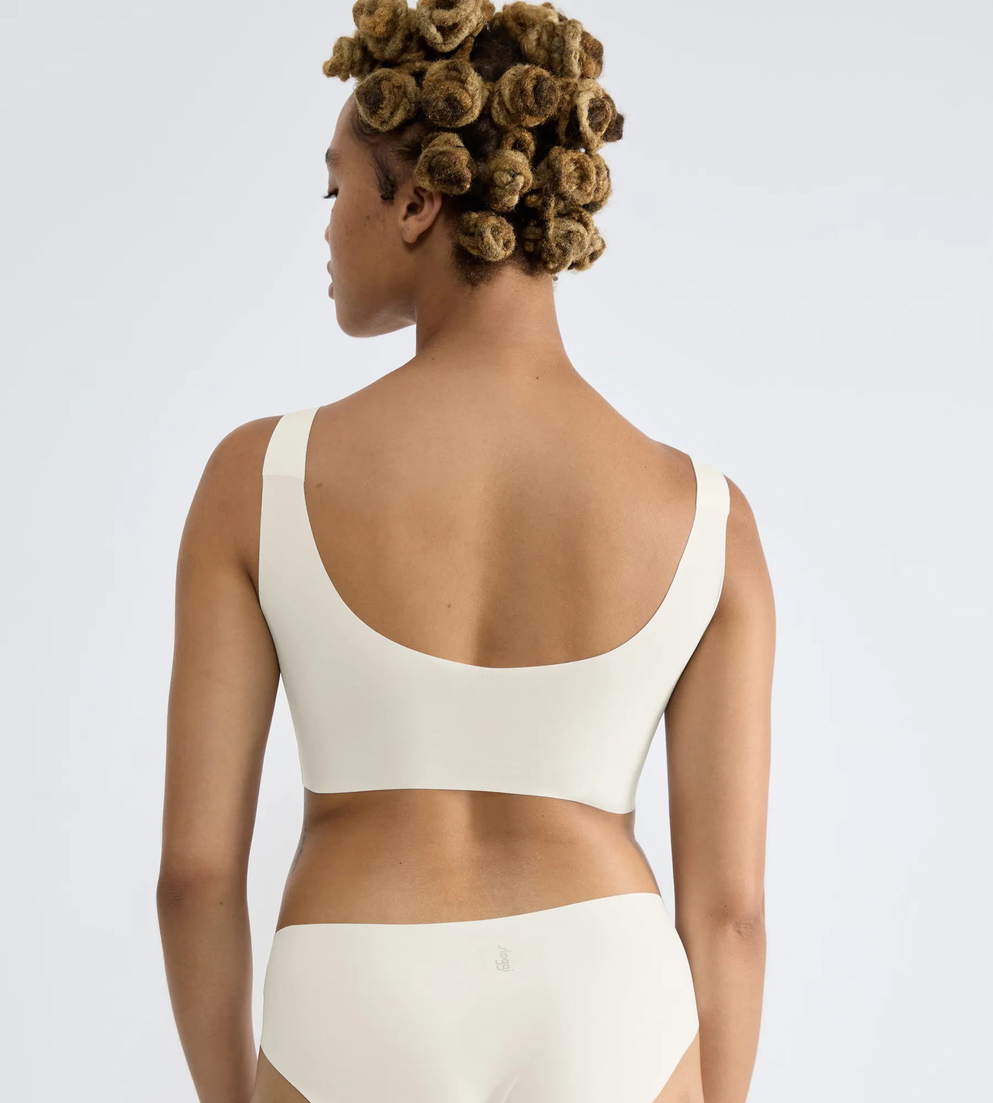 SILK WHITE