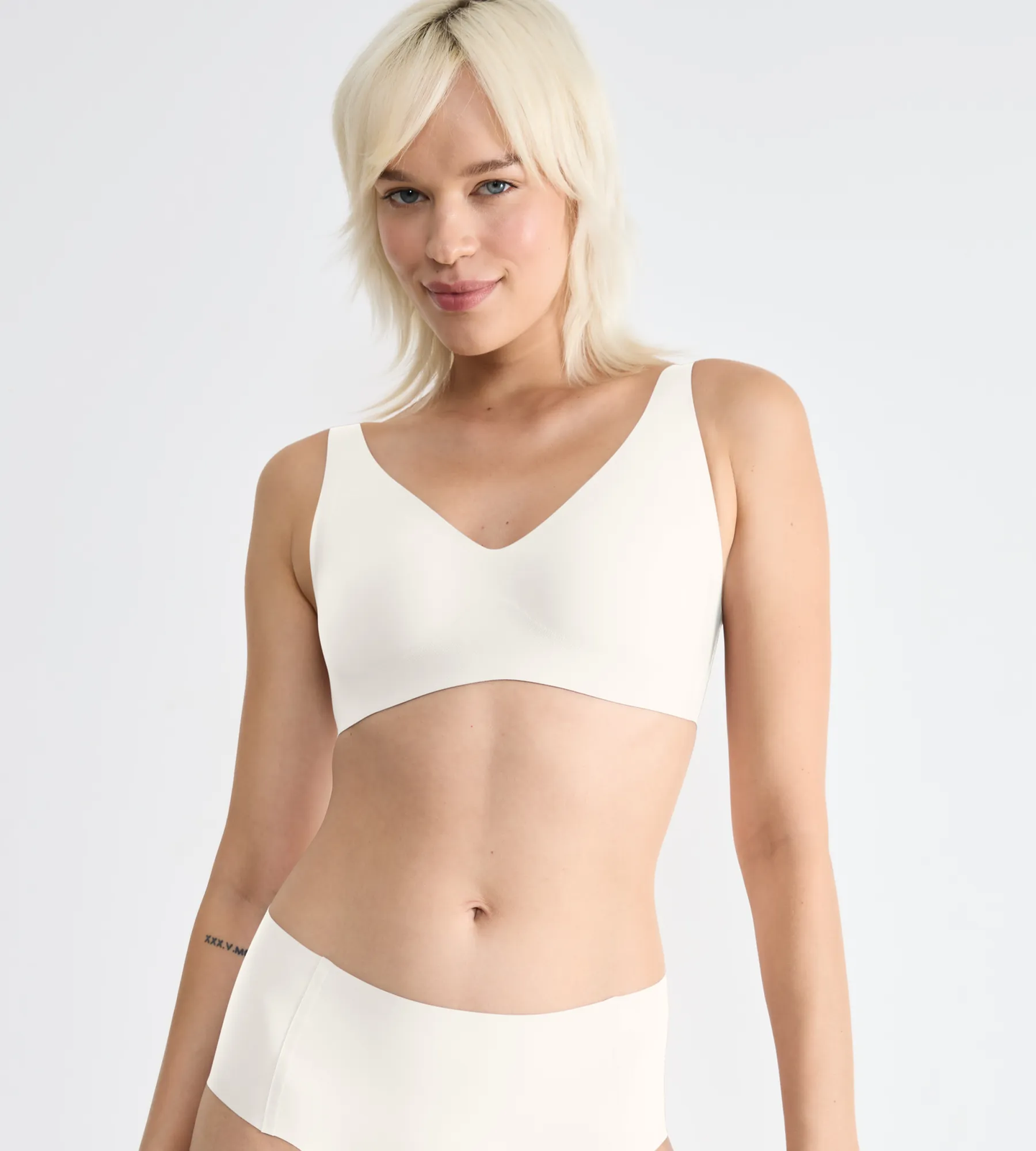 SILK WHITE