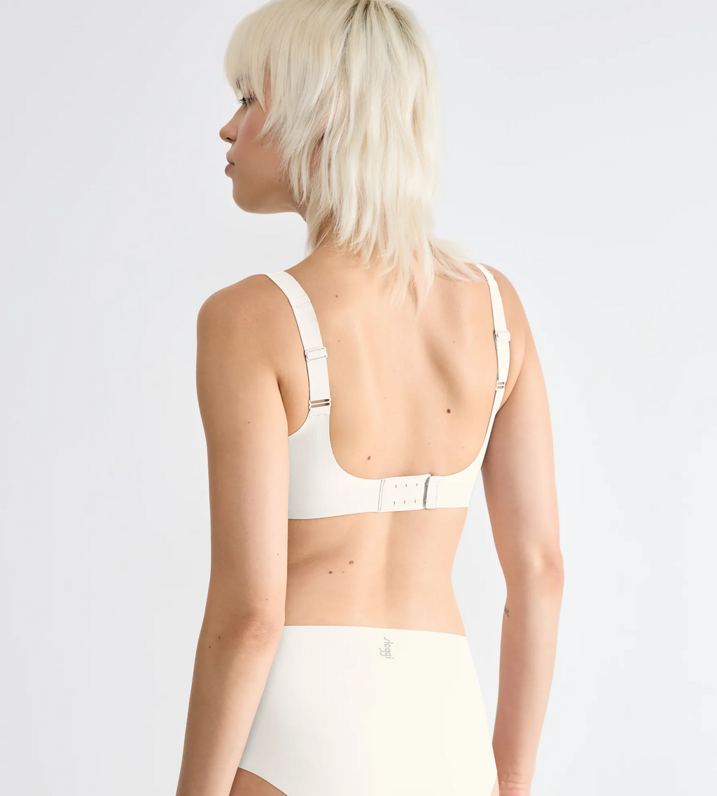SILK WHITE