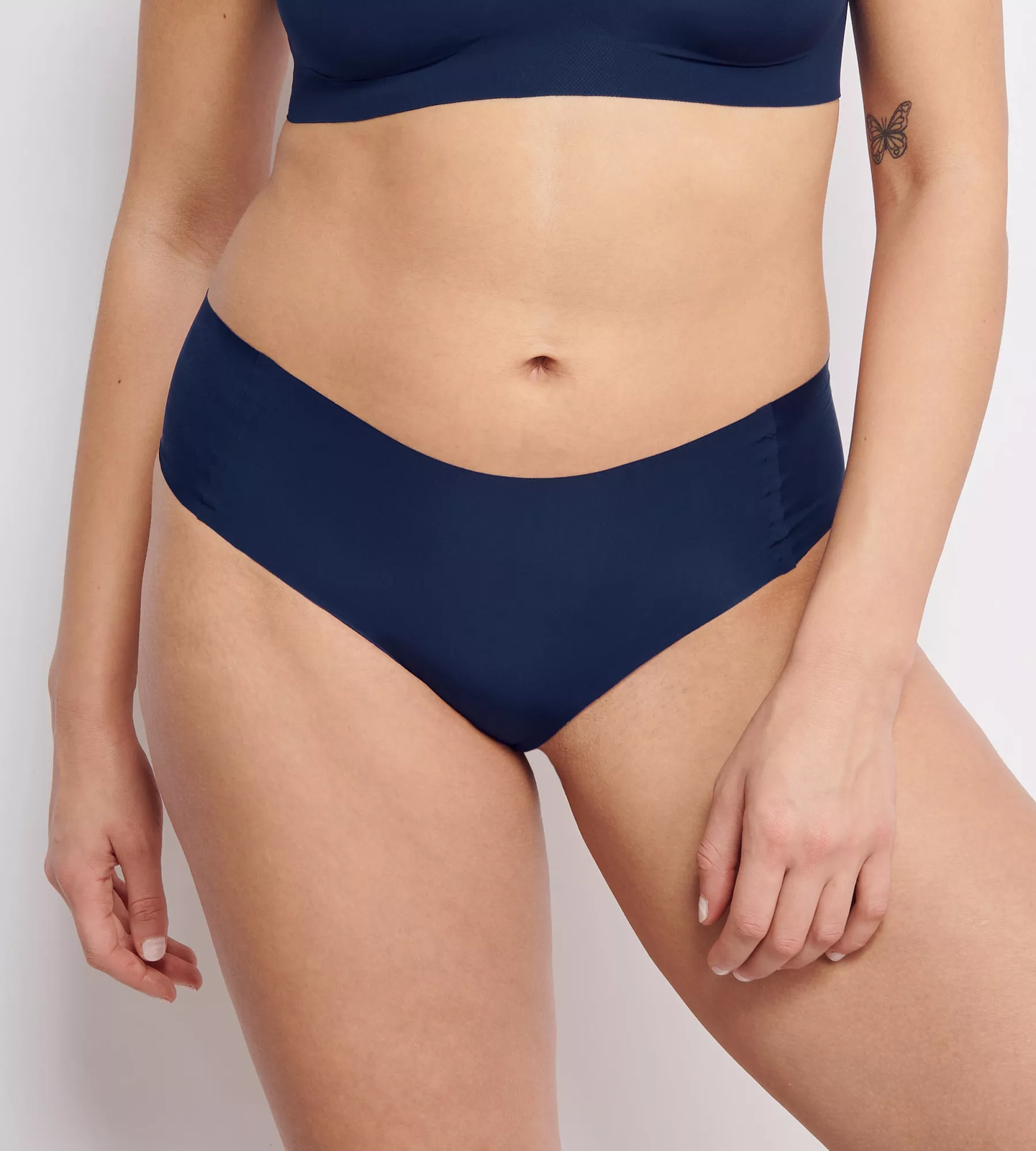 NAVY BLUE