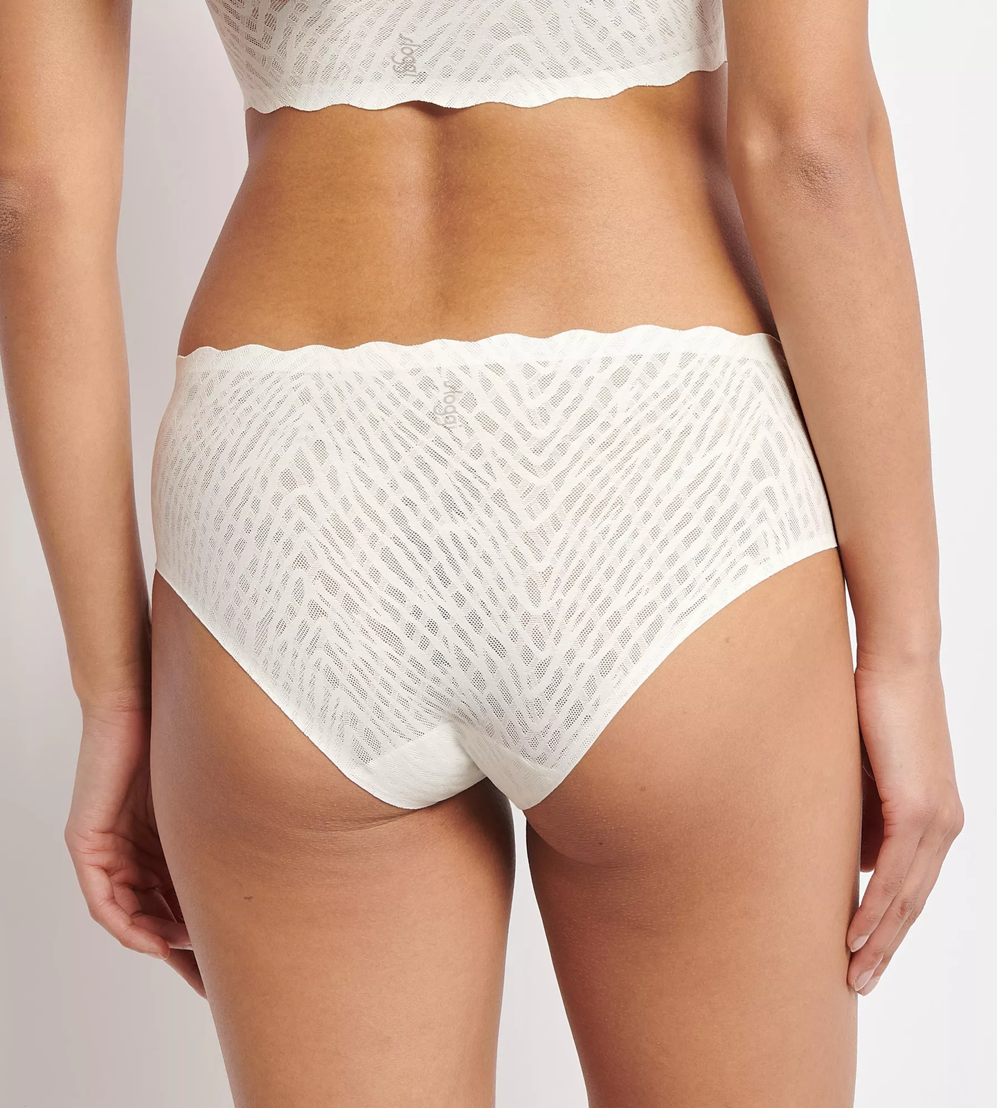 SILK WHITE