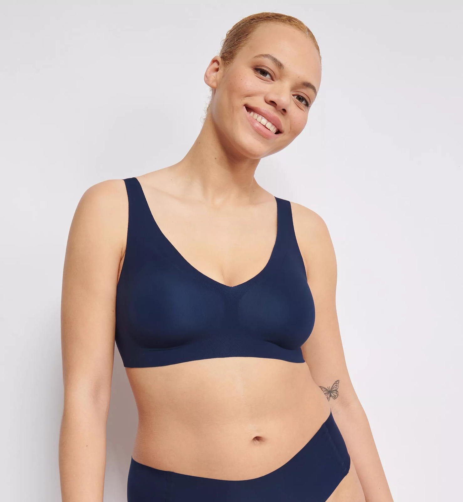 NAVY BLUE