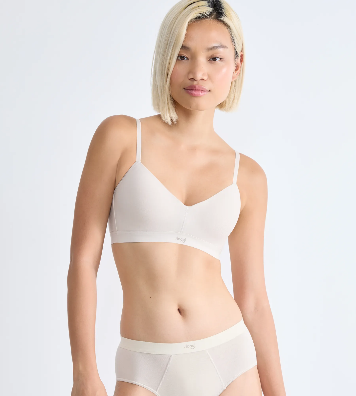 SAND BEIGE