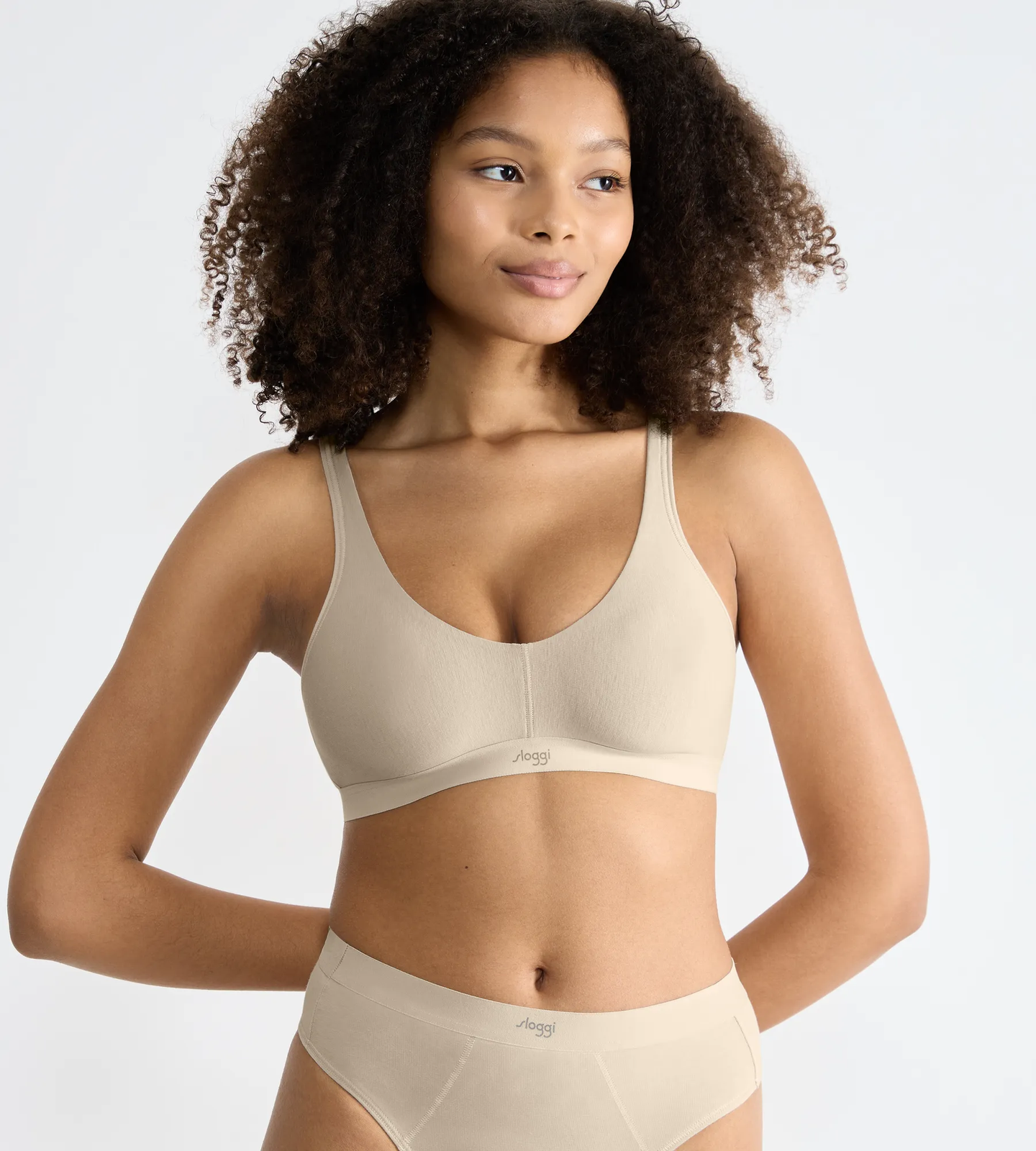 SAND BEIGE