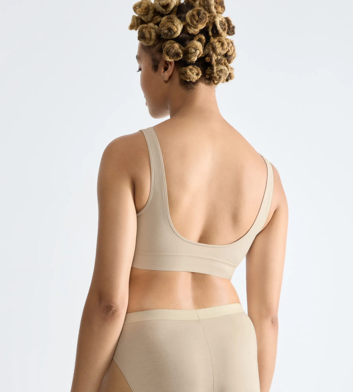 SAND BEIGE