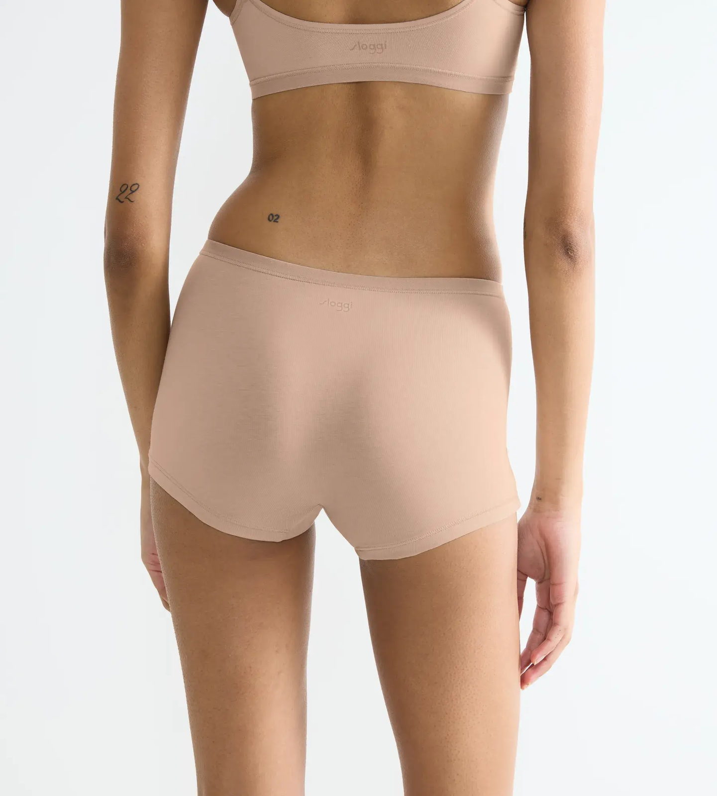 NEW BEIGE