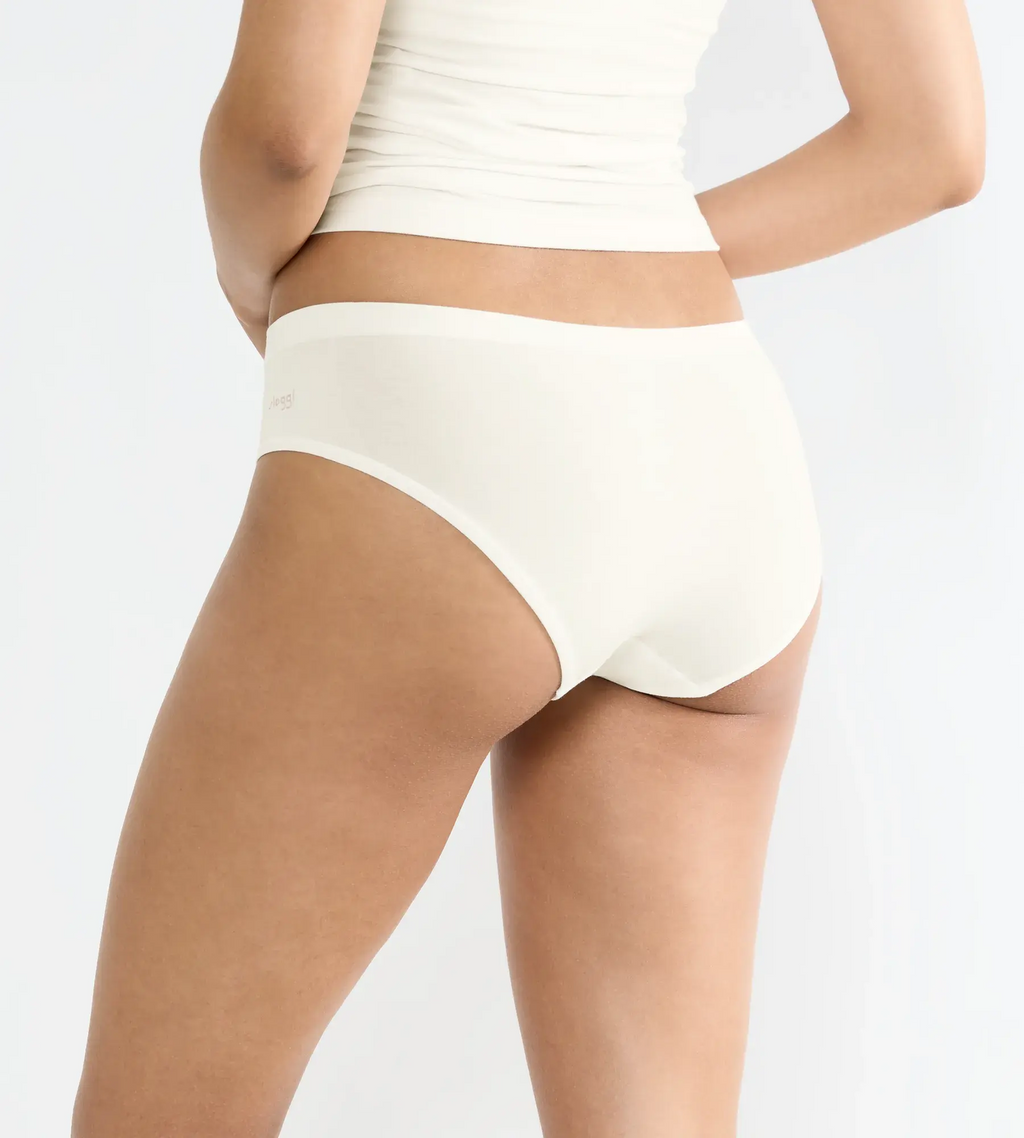 SILK WHITE