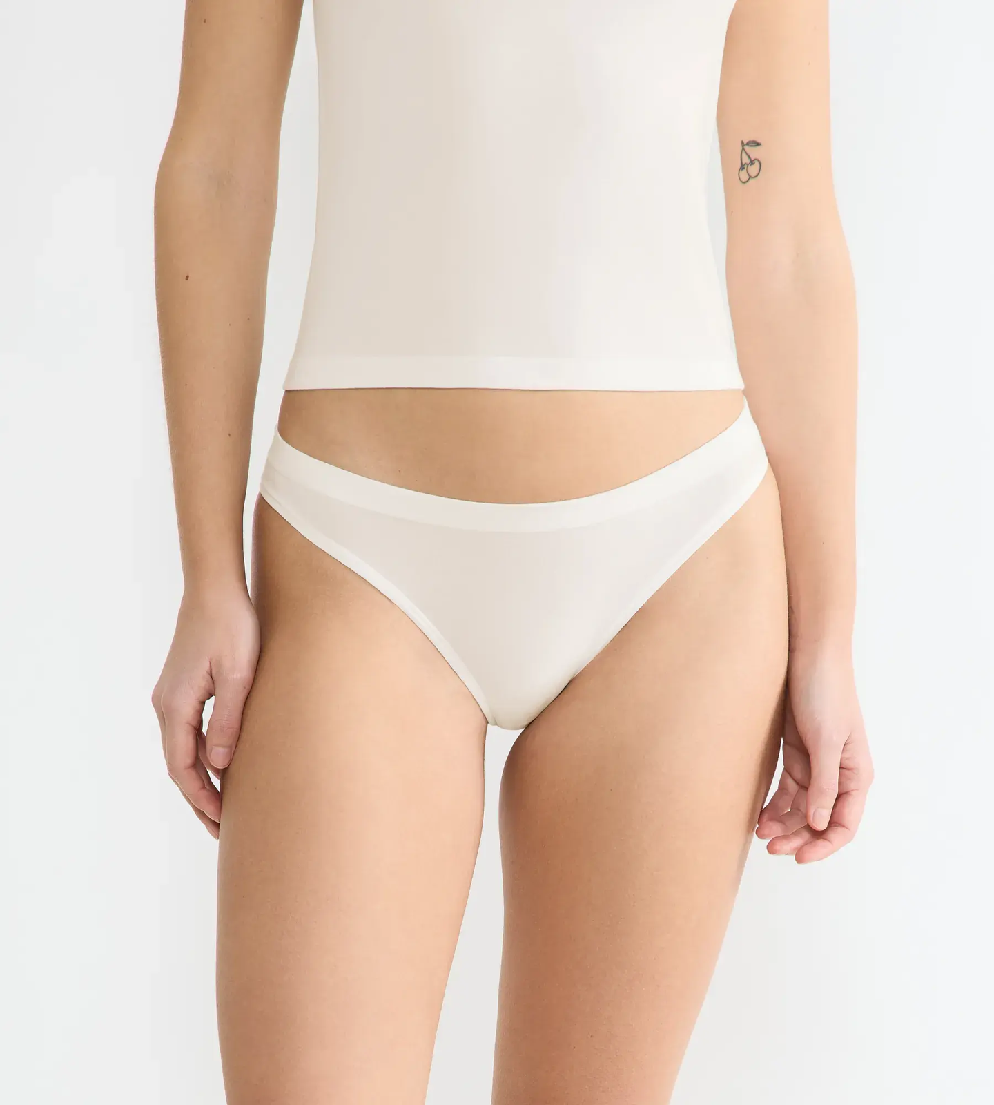 SILK WHITE