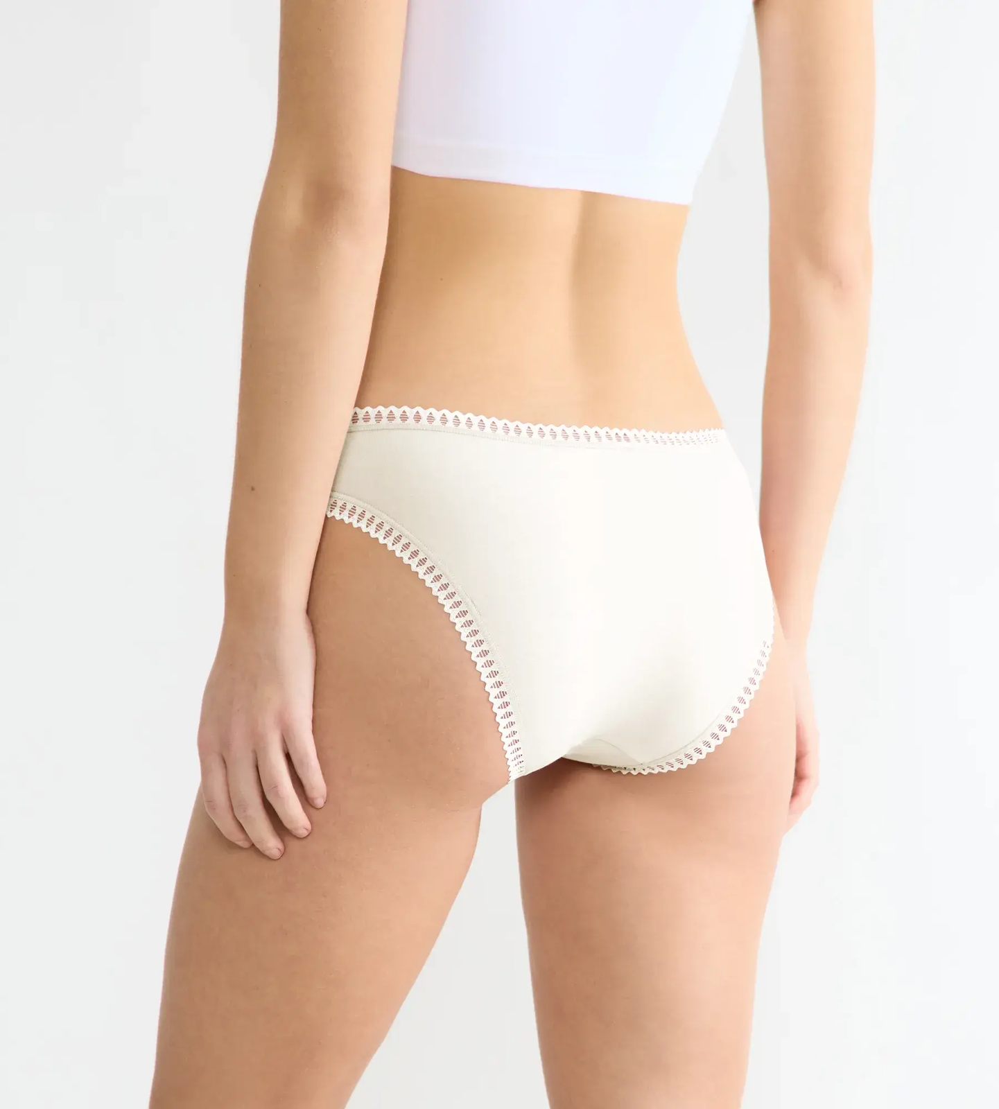 SILK WHITE