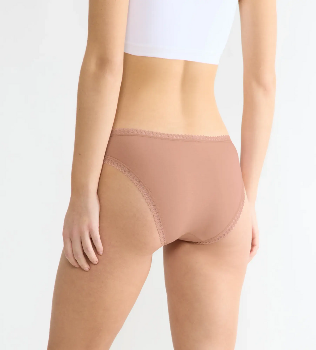 CAMEO BROWN