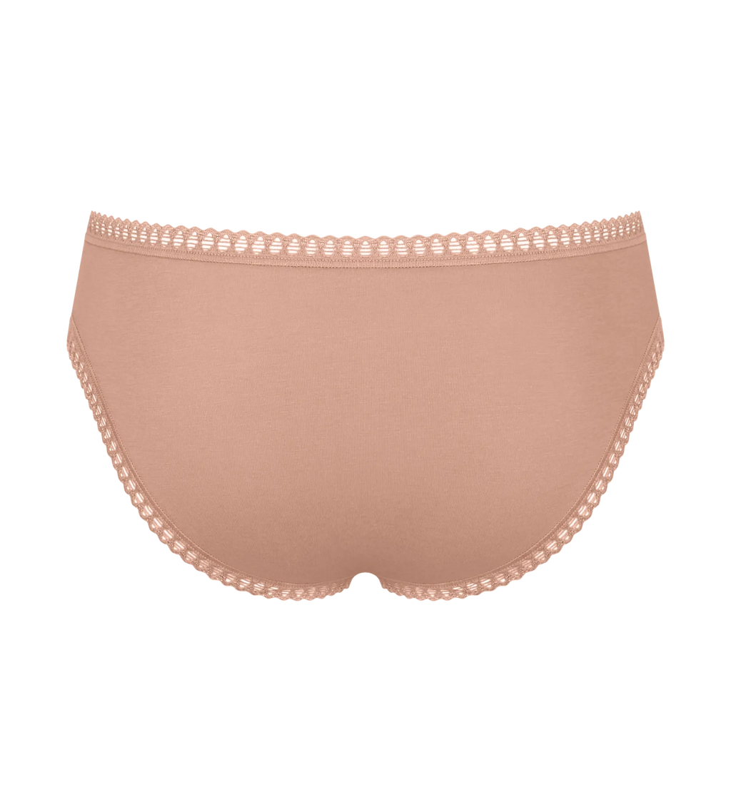 CAMEO BROWN
