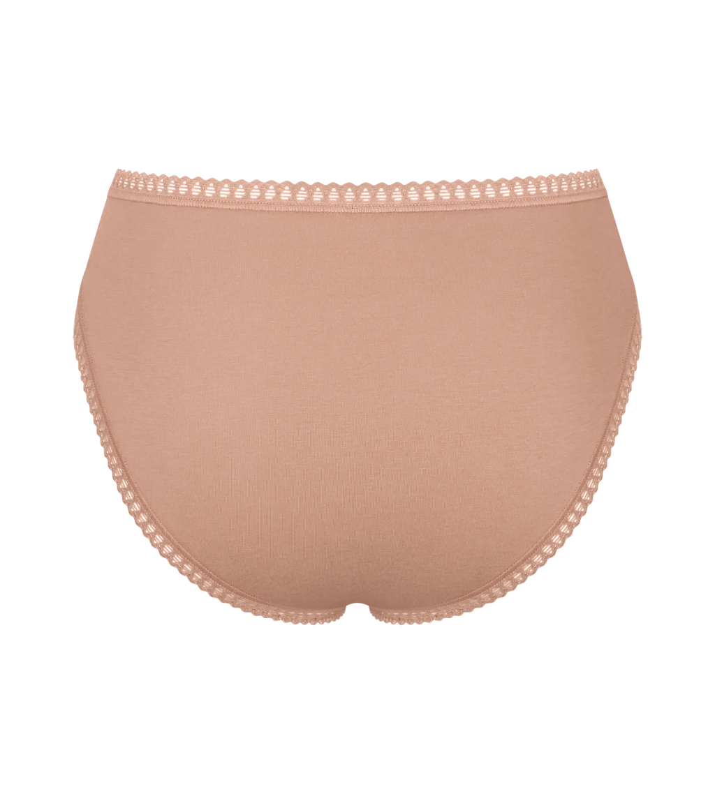 CAMEO BROWN