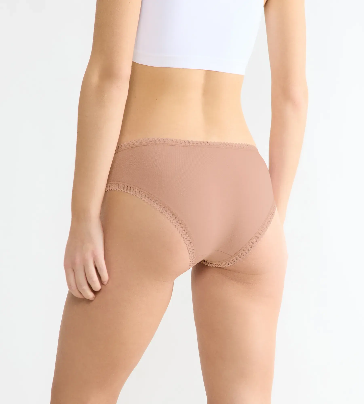 CAMEO BROWN