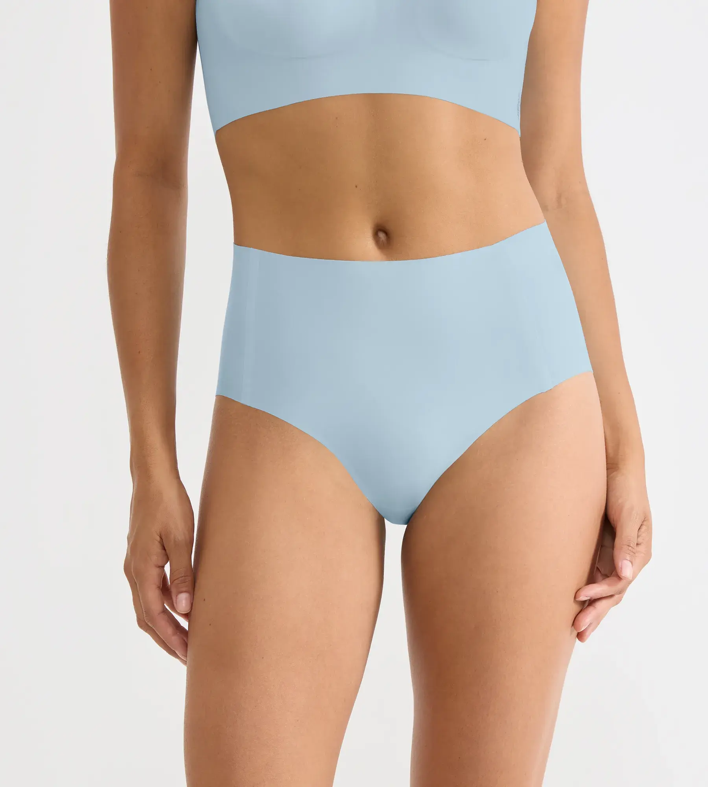 LIGHT BLUE