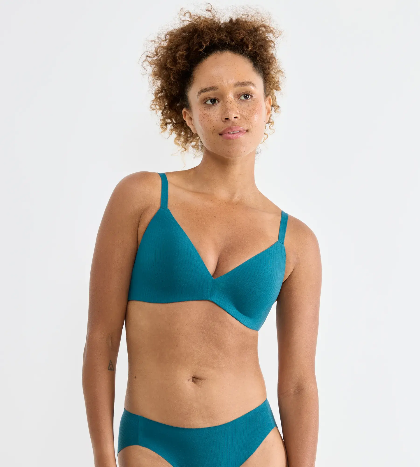 BLUE CORAL