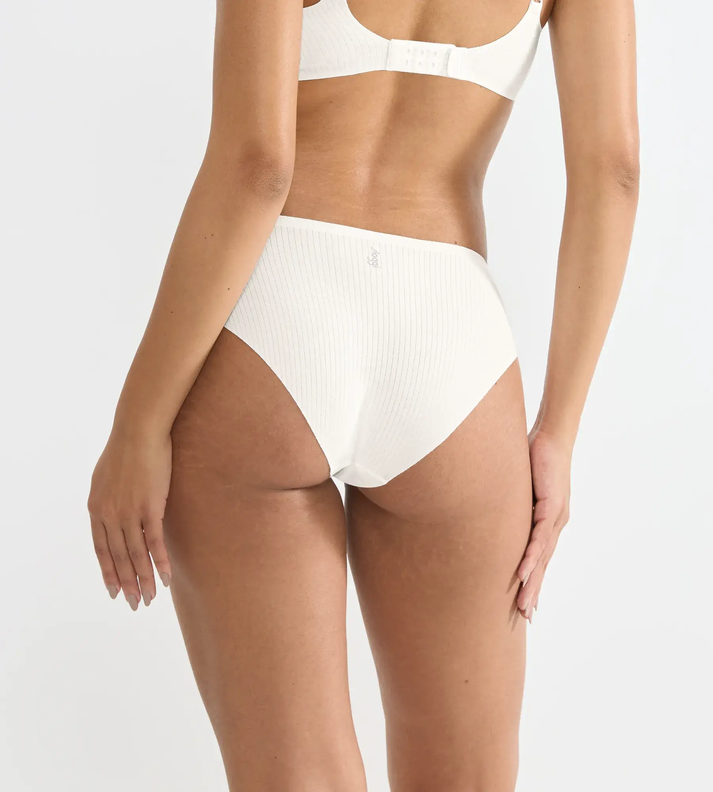 SILK WHITE