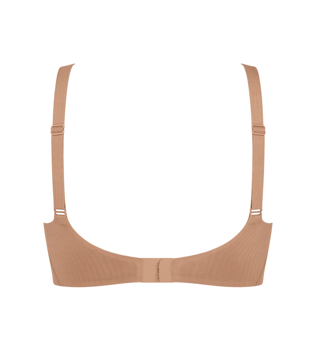 NOSTALGIC BROWN
