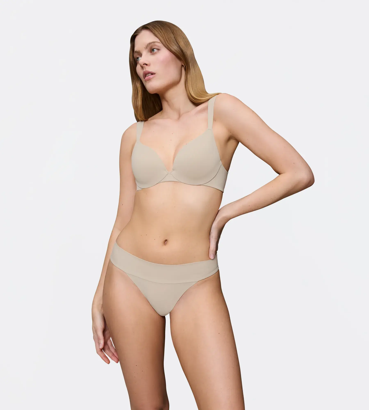 NUDE BEIGE