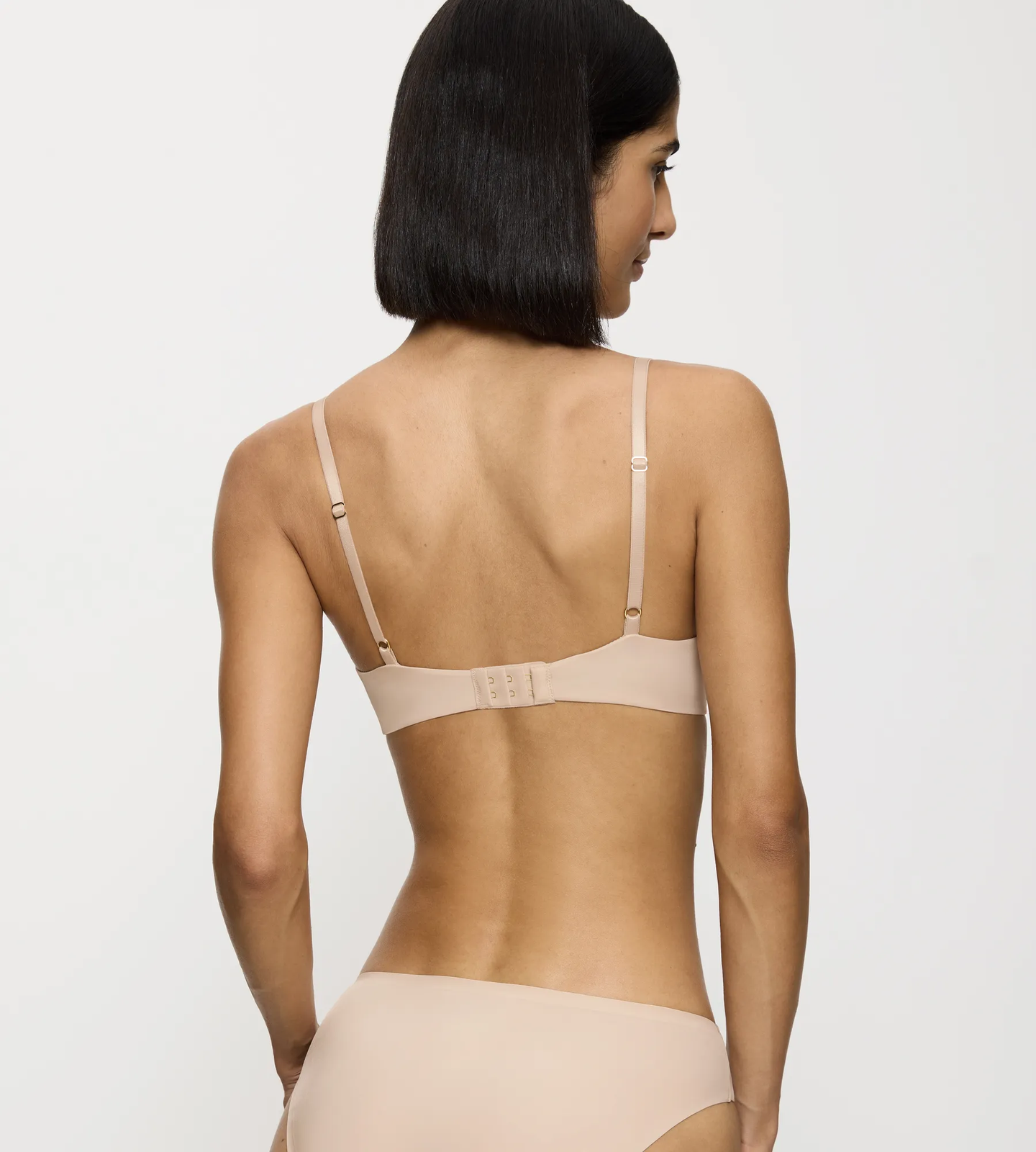NUDE BEIGE