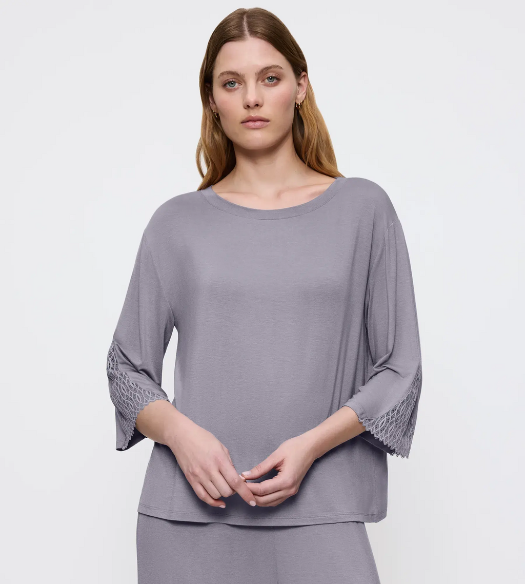 GREY SHADOW