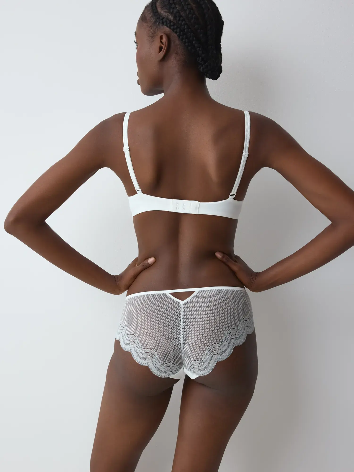 SILK WHITE