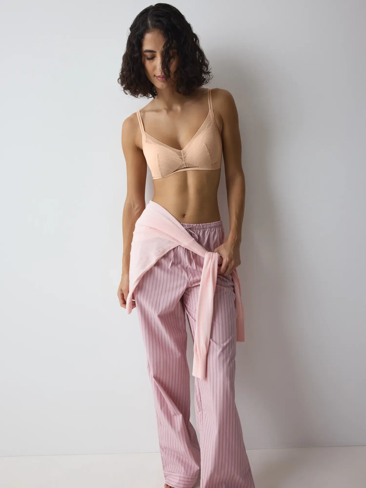 NEUTRAL BEIGE