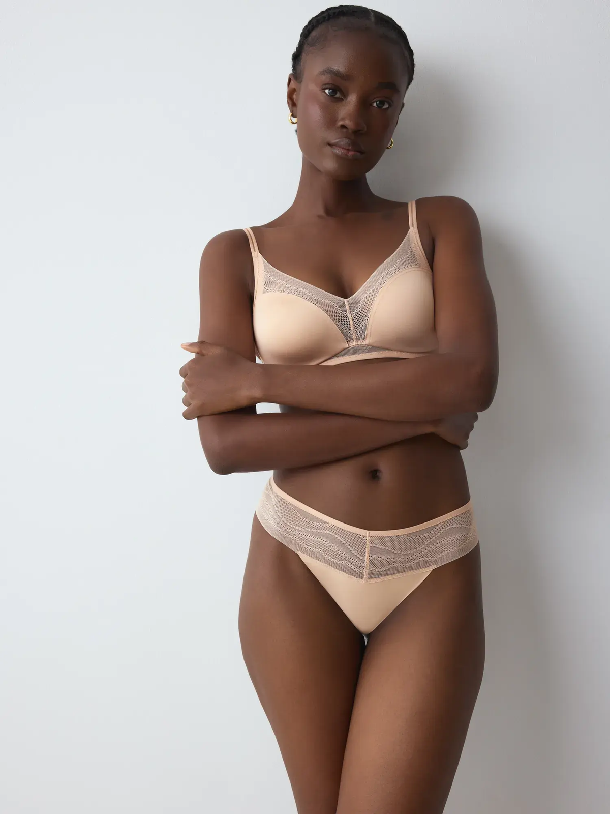 NEUTRAL BEIGE