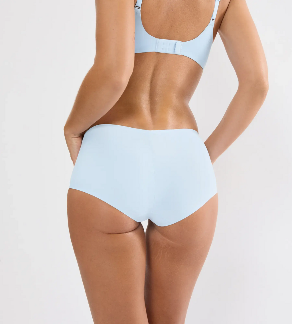 LIGHT BLUE