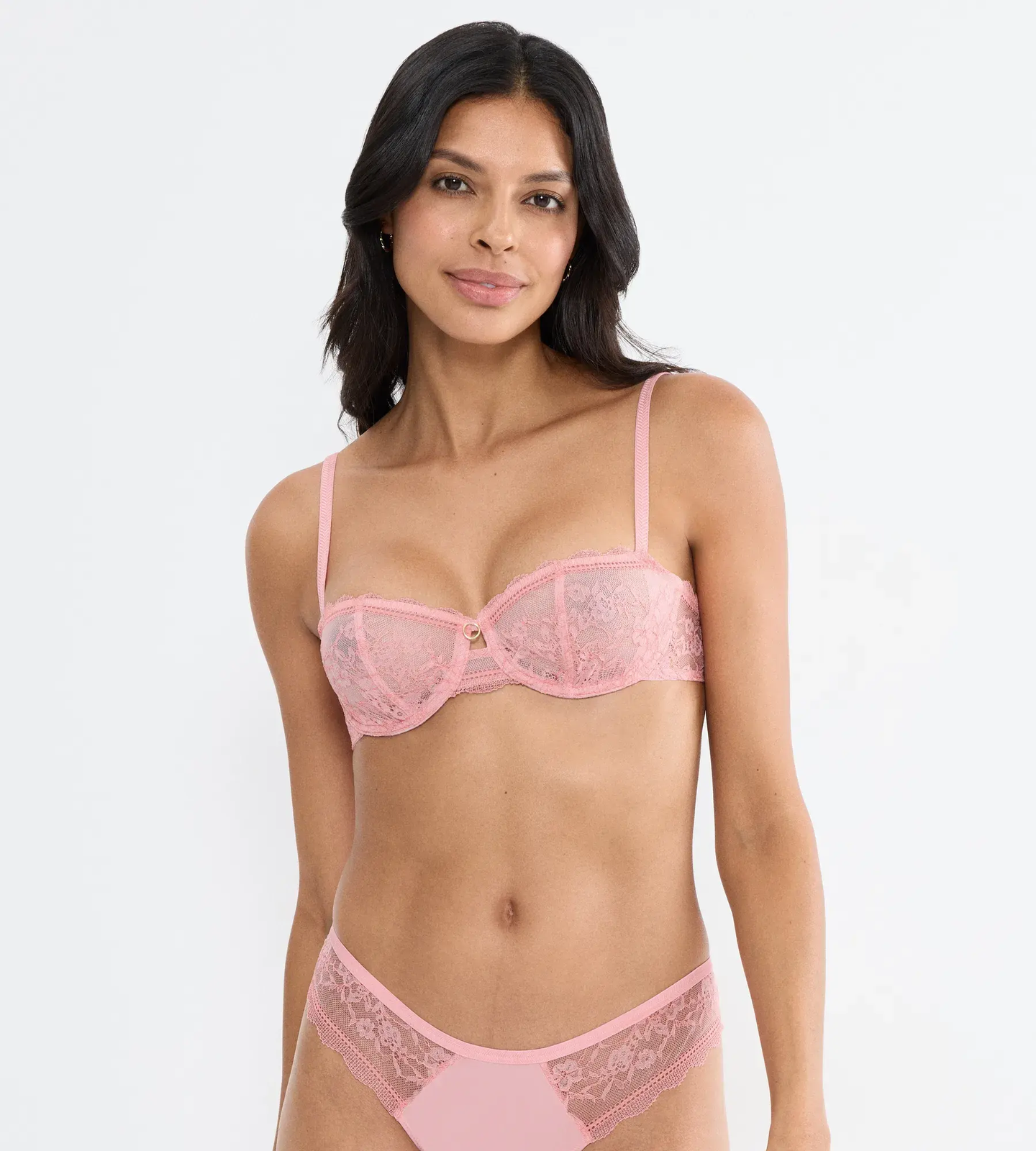 STRAWBERRY CREAM