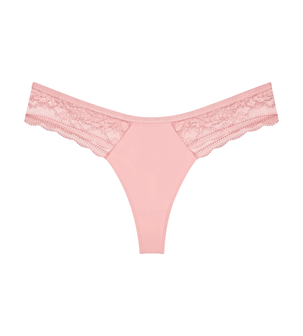 STRAWBERRY CREAM