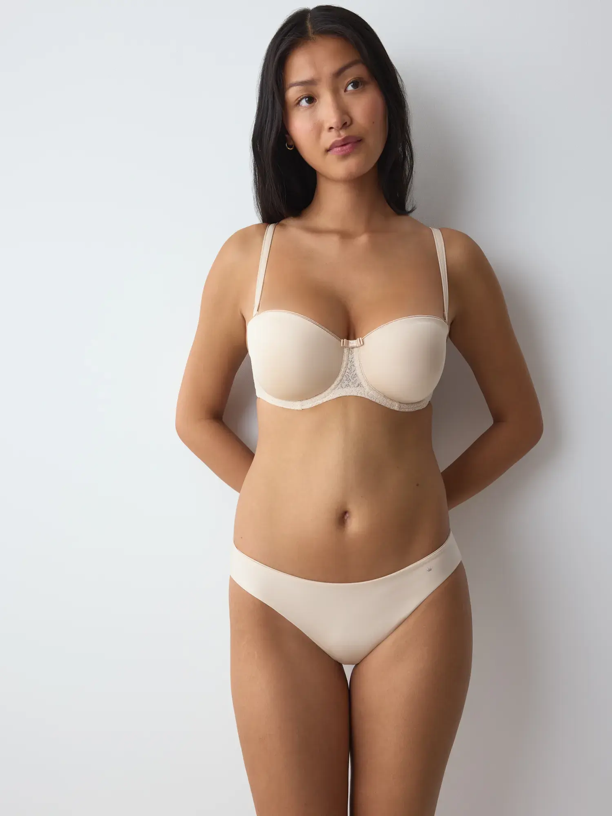 NUDE BEIGE
