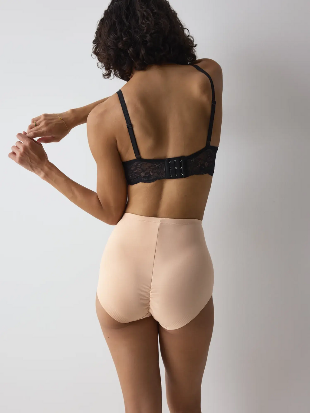 NEUTRAL BEIGE