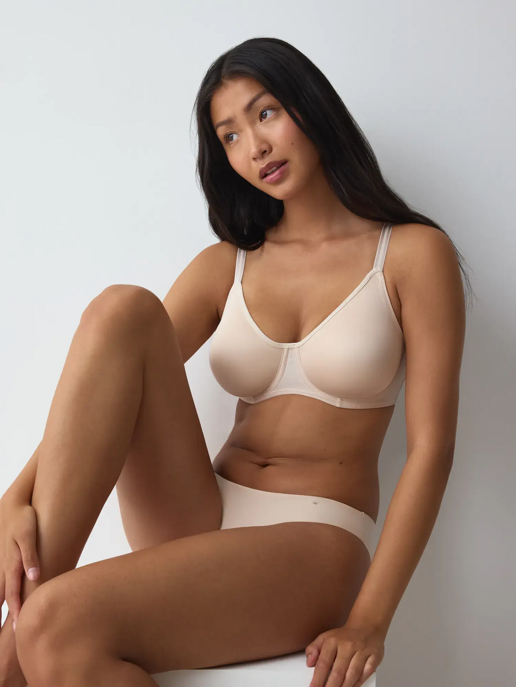 NUDE BEIGE