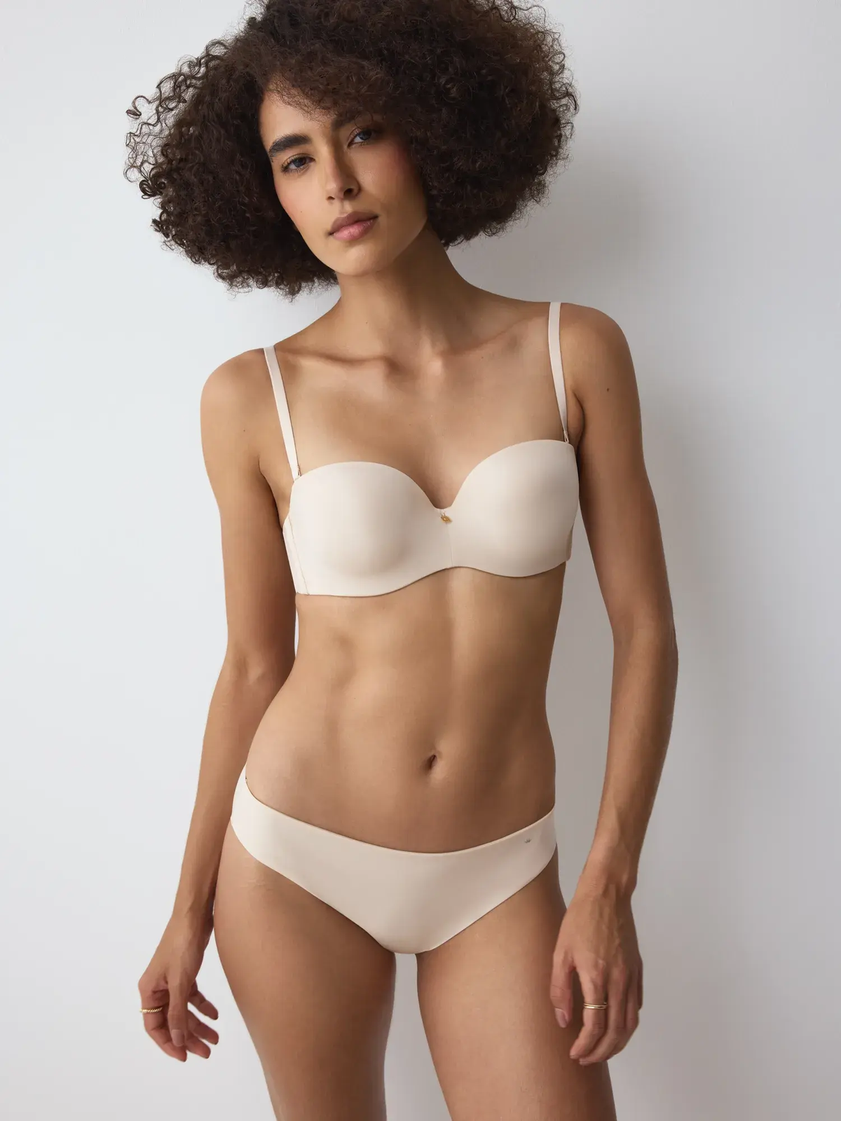 NUDE BEIGE